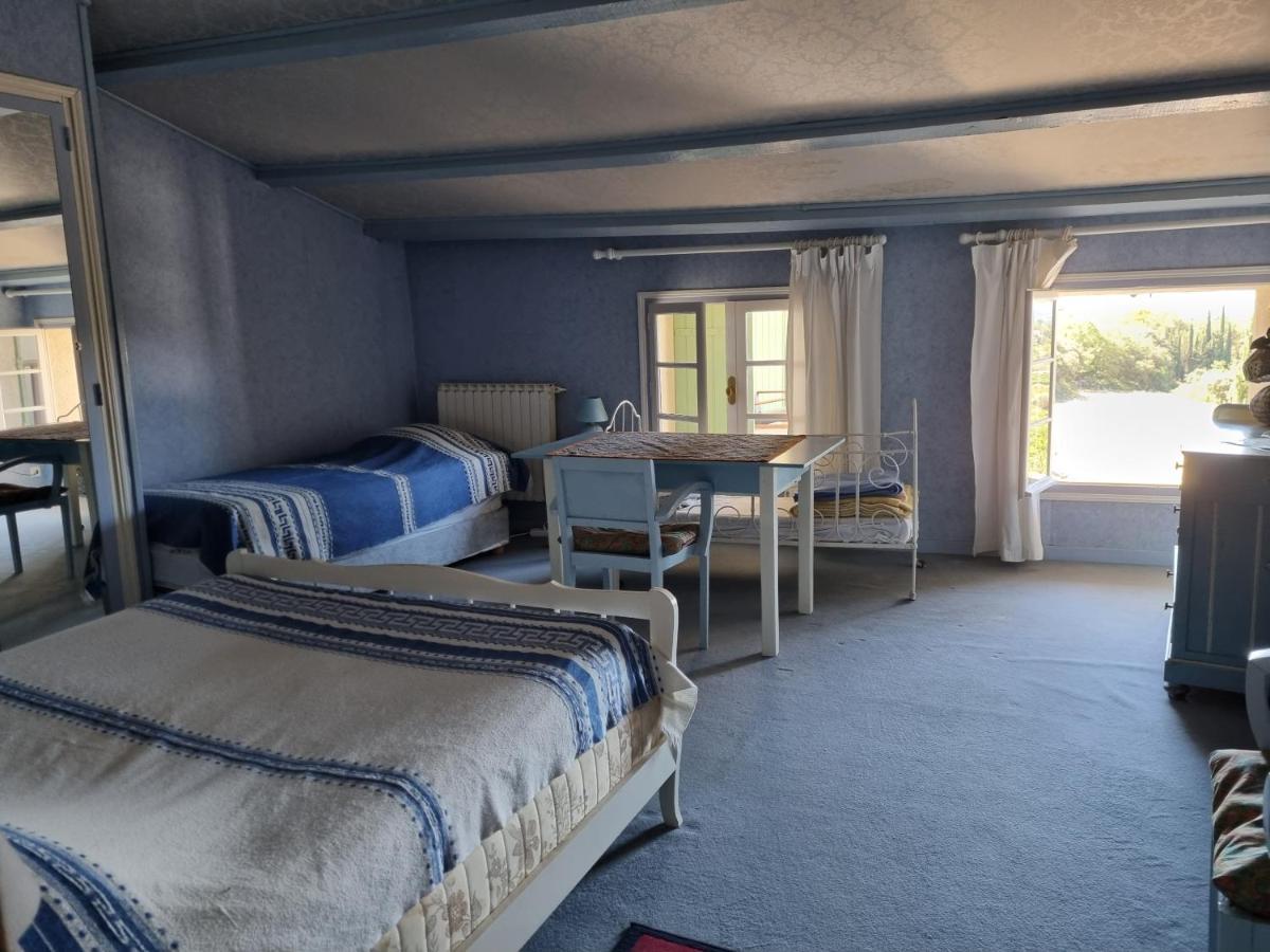 Les Conils - Gites Et Chambres D'Hotes Saint-Pierre-de-Vassols Kültér fotó